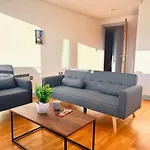 Bright Centre 2-bed With View - Location In Town Διαμέρισμα Γιορκ